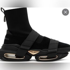 Authentic Balmain sneaker